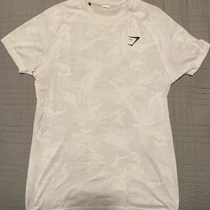 Gymshark white camo shirt